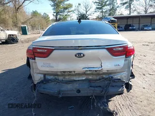 2017 Kia Cadenza Limited with VIN KNALC4J13H5092381, listed as a IAAI auction lot 41418629 with 124,694 mi miles. Bid and sale history available at carsss.com. Image 6.