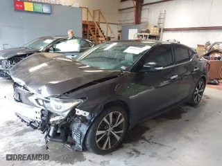 2016 Nissan Maxima 3.5 Platinum with VIN 1N4AA6APXGC447613, listed as a IAAI auction lot 40048427 with 100,142 mi miles. Bid and sale history available at carsss.com. Image 2.