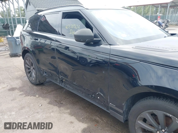 2018 Land Rover Range Rover Velar R-Dynamic SE with VIN SALYL2RV5JA744038, listed as a IAAI auction lot 40378903 with 45,748 mi miles and . Bid and sale history available at DreamBid. Image 6.