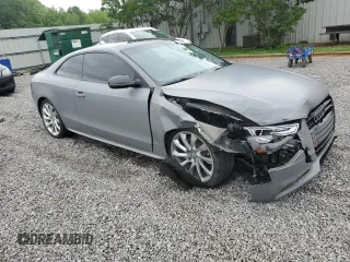 2015 Audi A5 Premium Plus z VIN WAUMFAFR1FA050448, wystawiony jako Copart lot #55596695 z przebiegiem 77 154 mil mil oraz Szkoda całkowita • Salvage title. Historia ofert i sprzedaży dostępna na DreamBid. Obrazek 4.