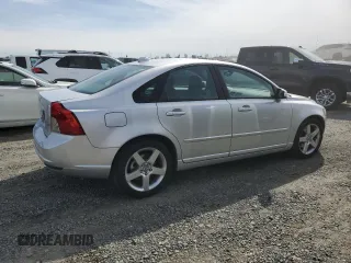 2008 Volvo S40 2.4L with VIN YV1MS390482379790, listed as a Copart auction lot 49853275 with 128,205 mi miles and Salvage Title. Bid and sale history available at carsss.com. Image 3.