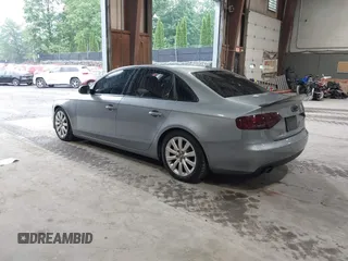 2011 Audi A4 Premium Plus с VIN WAUFFAFLXBA102688, выставлен на аукционе IAAI как лот 42434639 с пробегом 113 495 миль миль и . История ставок и продаж доступна на DreamBid. Изображение 3.