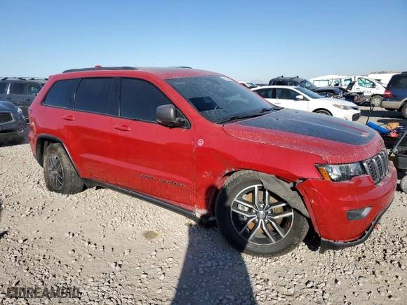 2018 Jeep Grand Cherokee Trailhawk with VIN 1C4RJFLT2JC199842, listed as a Copart auction lot 42178095 with NaN miles and Salvage Title. Bid and sale history available at carsss.com. Image 4.
