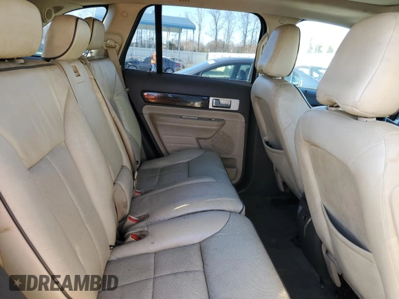 2010 Lincoln MKX with VIN 2LMDJ8JC2ABJ35213, listed as a Copart auction lot 88647795 with 178,367 mi miles and Salvage Title. Bid and sale history available at carsss.com. Image 11.