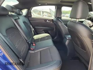 2021 Kia Forte GT-Line with VIN 3KPF34AD1ME342001, listed as a Copart auction lot 62531695 with 40,448 mi miles and Salvage title. Bid and sale history available at DreamBid. Image 10.