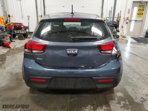 2022 Kia Rio 5-Door S with VIN 3KPA25AD4NE466638, listed as a Copart auction lot 44298125 with 22,089 mi miles and Clean Title. Bid and sale history available at carsss.com. Image 6.