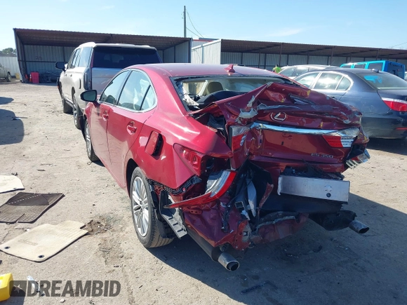 2013 Lexus ES 4dr Sdn with VIN JTHBK1GG1D2076184, listed as a IAAI auction lot 41680578 with 46,822 mi miles. Bid and sale history available at carsss.com. Image 3.