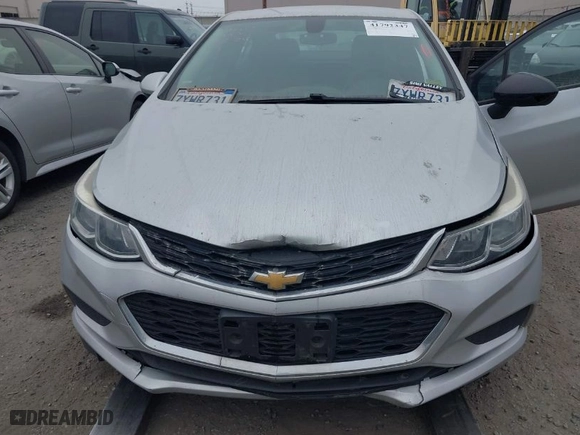 2017 Chevrolet Cruze LS with VIN 1G1BC5SM9H7266013, listed as a IAAI auction lot 41792347 with NaN miles. Bid and sale history available at carsss.com. Image 6.