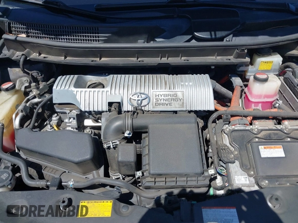 2015 Toyota Prius Two with VIN JTDZN3EU2FJ031520, listed as a IAAI auction lot 41950491 with 174,379 mi miles and . Bid and sale history available at DreamBid. Image 10.