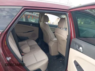 2016 Hyundai Tucson Limited z VIN KM8J3CA26GU231206, wystawiony jako IAAI lot #41476916 z przebiegiem 106 540 mil mil oraz . Historia ofert i sprzedaży dostępna na DreamBid. Obrazek 8.