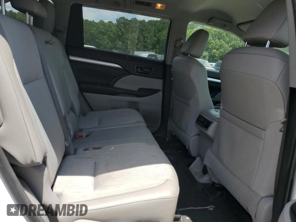 2018 Toyota Highlander LE with VIN 5TDZZRFH9JS267392, listed as a Copart auction lot 58859525 with 145,641 mi miles and Salvage title. Bid and sale history available at DreamBid. Image 11.
