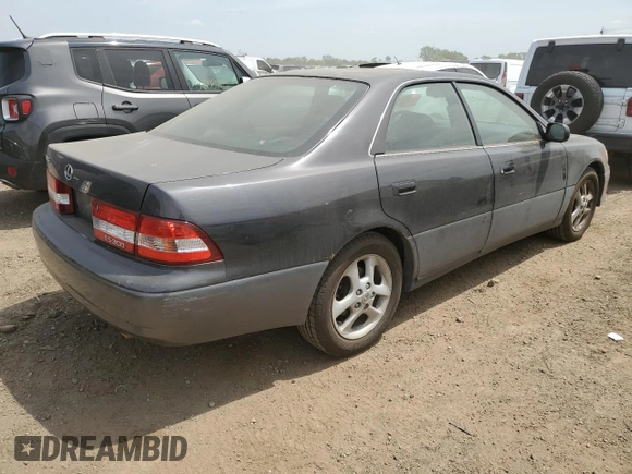 2000 Lexus ES 300 with VIN JT8BF28G7Y0288730, listed as a Copart auction lot 59120015 with 108,449 mi miles and Clean title. Bid and sale history available at DreamBid. Image 3.