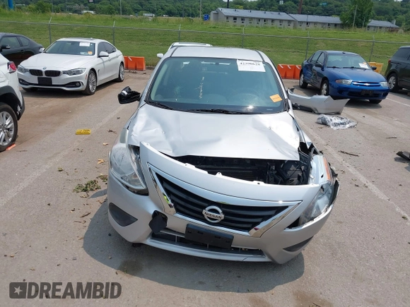 2016 Nissan Versa S with VIN 3N1CN7AP4GL868196, listed as a IAAI auction lot 42390628 with 82,253 mi miles and . Bid and sale history available at DreamBid. Image 13.