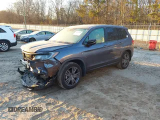2020 Honda Passport EX-L with VIN 5FNYF7H55LB005906, listed as a IAAI auction lot 41322450 with 66,545 mi miles and . Bid and sale history available at DreamBid. Image 17.