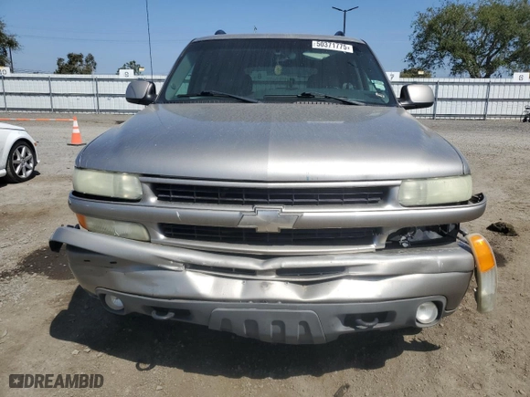 2003 Chevrolet Tahoe Z71 with VIN 1GNEK13T43R242096, listed as a Copart auction lot 50371775 with 0 mi miles and Salvage Title. Bid and sale history available at carsss.com. Image 5.