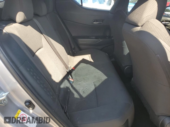 2018 Toyota C-HR XLE z VIN NMTKHMBX7JR052600, wystawiony jako Copart lot #58599785 z przebiegiem 71 144 mil mil oraz Szkoda całkowita • Salvage title. Historia ofert i sprzedaży dostępna na DreamBid. Obrazek 11.