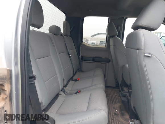 2021 Ford Super Duty F-250 SRW XL with VIN 1FT7X2B63MED59598, listed as a IAAI auction lot 40995097 with 61,047 mi miles. Bid and sale history available at carsss.com. Image 8.