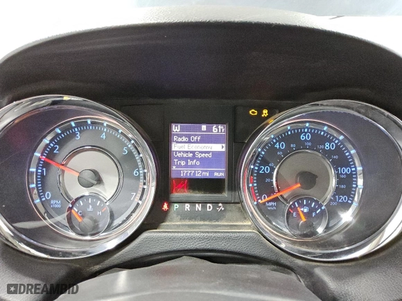 2014 Chrysler Town & Country Touring with VIN 2C4RC1BGXER394862, listed as a Copart auction lot 51532375 with 177,712 mi miles and Clean Title. Bid and sale history available at carsss.com. Image 9.