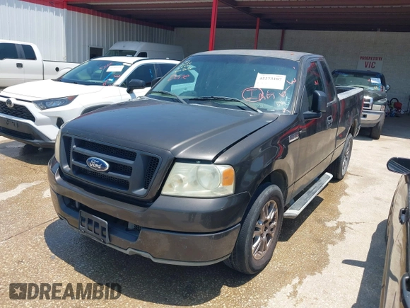 2005 Ford F-150 XL z VIN 1FTRF12W15KB89802, wystawiony jako IAAI lot #42273187 z przebiegiem 227 348 mil mil oraz . Historia ofert i sprzedaży dostępna na DreamBid. Obrazek 2.
