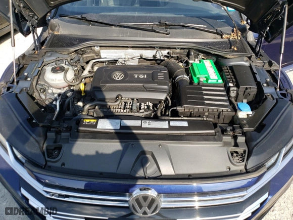 2019 Volkswagen Arteon SEL Premium R-Line with VIN WVWTR7AN4KE000160, listed as a Copart auction lot 71492824 with 34,518 mi miles and Salvage Title. Bid and sale history available at carsss.com. Image 11.