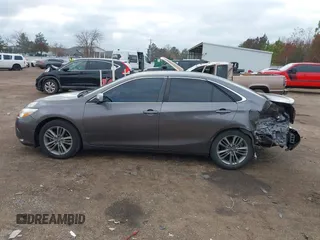 2017 Toyota Camry XLE with VIN 4T1BF1FK5HU274526, listed as a IAAI auction lot 41053540 with 137,102 mi miles and . Bid and sale history available at DreamBid. Image 14.