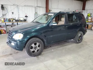 2004 Mercedes-Benz M-Class 3.5L with VIN 4JGAB57E64A492798, listed as a Copart auction lot 71420194 with 236,949 mi miles and Clean Title. Bid and sale history available at carsss.com. Image 1.