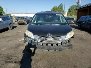 2011 Toyota Sienna XLE with VIN 5TDDK3DC5BS029513, listed as a Copart auction lot 60930395 with 234,226 mi miles and Salvage title. Bid and sale history available at DreamBid. Image 15.