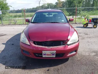 2006 Honda Accord LX SE with VIN 1HGCM563X6A085854, listed as a IAAI auction lot 42356565 with 184,748 mi miles and . Bid and sale history available at DreamBid. Image 12.