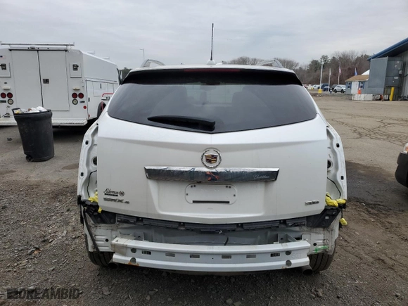 2015 Cadillac SRX Performance Collection with VIN 3GYFNFE39FS520422, listed as a Copart auction lot 47346525 with NaN miles and Salvage Title. Bid and sale history available at carsss.com. Image 6.