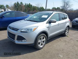 2016 Ford Escape SE z VIN 1FMCU9GXXGUB78201, wystawiony jako IAAI lot #42048676 z przebiegiem 139 144 mil mil oraz . Historia ofert i sprzedaży dostępna na DreamBid. Obrazek 17.