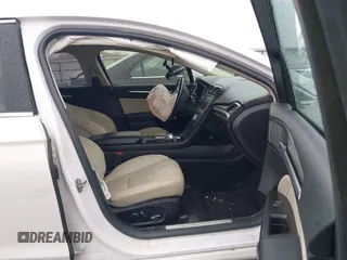 2017 Ford Fusion Hybrid Titanium с VIN 3FA6P0RUXHR317572, выставлен на аукционе IAAI как лот 42170169 с пробегом 138 987 миль миль и . История ставок и продаж доступна на DreamBid. Изображение 5.
