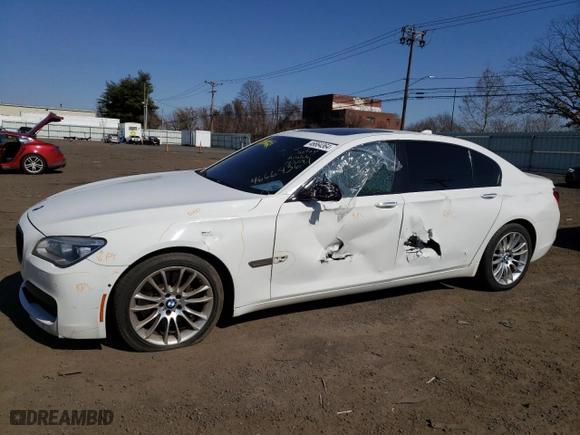 2015 BMW 7 Series 750Li xDrive with VIN WBAYF8C52FG245595, listed as a Copart auction lot 46664364 with 142,984 mi miles. Bid and sale history available at carsss.com. Image 1.