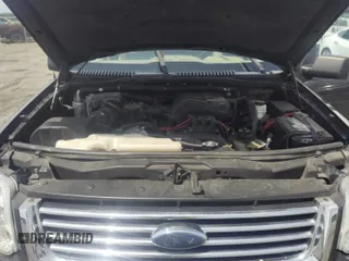2007 Ford Explorer XLT with VIN 1FMEU73E57UA74667, listed as a IAAI auction lot 42566348 with Not provided miles and . Bid and sale history available at DreamBid. Image 10.