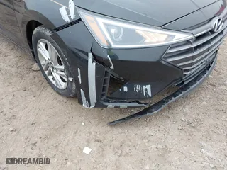2020 Hyundai Elantra Value Edition with VIN 5NPD84LF4LH617572, listed as a IAAI auction lot 41535581 with 164,056 mi miles. Bid and sale history available at carsss.com. Image 6.