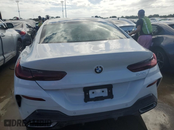 2024 BMW 8 Series 840i with VIN WBAGV2C08RCP56174, listed as a Copart auction lot 75160524 with 0 mi miles and Non Repairable. Bid and sale history available at carsss.com. Image 6.