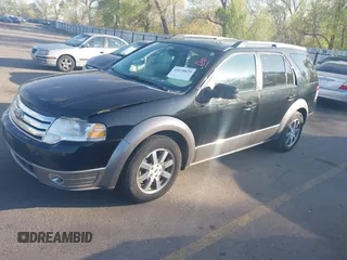 2008 Ford Taurus X SEL with VIN 1FMDK05W18GA44192, listed as a IAAI auction lot 42070829 with 170,588 mi miles and . Bid and sale history available at DreamBid. Image 2.