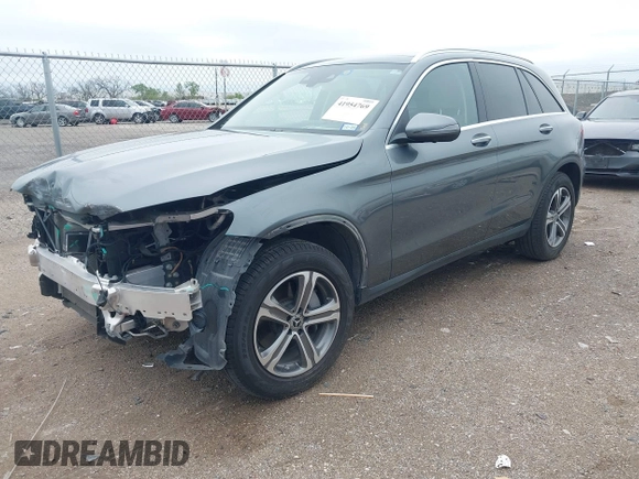 2018 Mercedes-Benz GLC 300 with VIN WDC0G4JB0JV038250, listed as a IAAI auction lot 41954769 with 24,131 mi miles and . Bid and sale history available at DreamBid. Image 17.