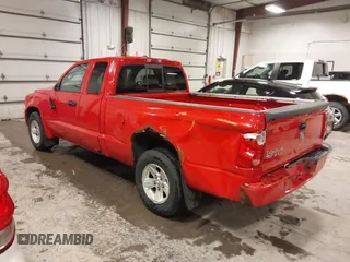 2008 Dodge Dakota SLT with VIN 1D7HW42K78S530057, listed as a IAAI auction lot 41175593 with 89,294 mi miles and . Bid and sale history available at carsss.com. Image 3.