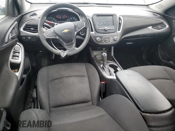 2016 Chevrolet Malibu LS z VIN 1G1ZB5ST6GF290413, wystawiony jako Copart lot #55308585 z przebiegiem 197 134 mil mil oraz Szkody całkowita. Historia ofert i sprzedaży dostępna na DreamBid. Obrazek 8.