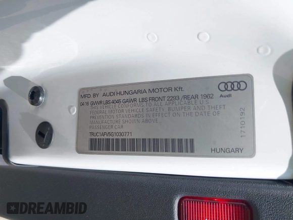 2016 Audi TTS 2.0T z VIN TRUC1AFV5G1030771, wystawiony jako IAAI lot #41940807 z przebiegiem 81 357 mil mil oraz . Historia ofert i sprzedaży dostępna na DreamBid. Obrazek 9.