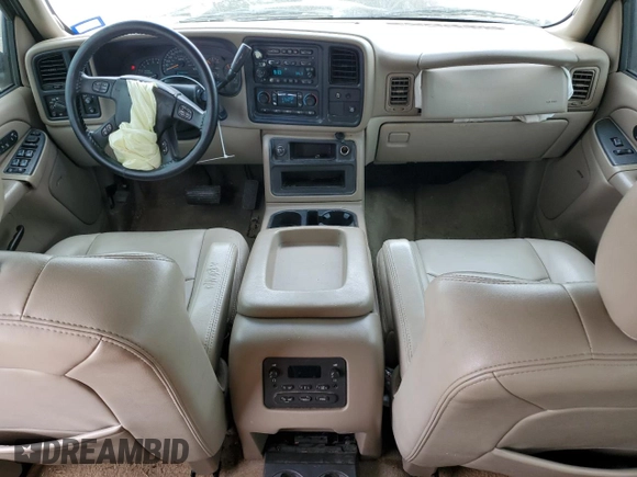 2005 GMC Yukon XL SLT with VIN 1GKEC16Z45J217761, listed as a Copart auction lot 51290375 with 204,236 mi miles and Salvage Title. Bid and sale history available at carsss.com. Image 8.