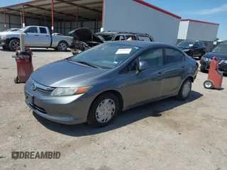 2012 Honda Civic LX z VIN 19XFB2F57CE012290, wystawiony jako IAAI lot #42030870 z przebiegiem 191 886 mil mil oraz . Historia ofert i sprzedaży dostępna na DreamBid. Obrazek 2.