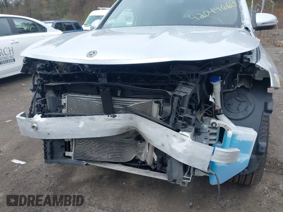 2021 Mercedes-Benz GLB 250 z VIN W1N4M4HB4MW087643, wystawiony jako IAAI lot #42049663 z przebiegiem 61 866 mil mil oraz . Historia ofert i sprzedaży dostępna na DreamBid. Obrazek 6.