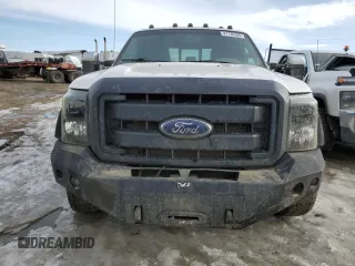 2012 Ford F-450 XL with VIN 1FT8W4DT6CEA71000, listed as a Copart auction lot 47170285 with 425,452 mi miles and Salvage title. Bid and sale history available at DreamBid. Image 5.