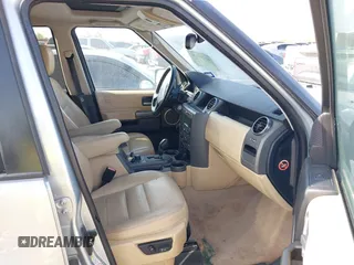 2006 Land Rover LR3 SE with VIN SALAE25446A387466, listed as a IAAI auction lot 41784236 with 158,395 mi miles. Bid and sale history available at carsss.com. Image 5.