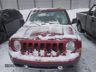 2014 Jeep Patriot Limited with VIN 1C4NJRCB1ED728821, listed as a IAAI auction lot 41241749 with 122,967 mi miles and . Bid and sale history available at DreamBid. Image 13.