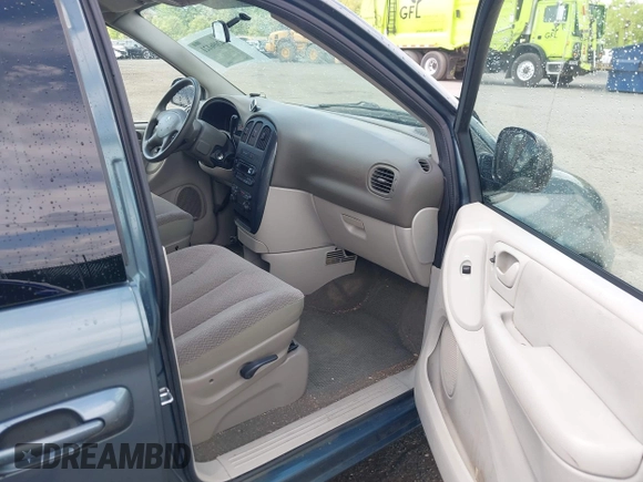 2007 Dodge Caravan SXT with VIN 1D4GP45R67B160426, listed as a IAAI auction lot 42096121 with 106,115 mi miles and . Bid and sale history available at DreamBid. Image 5.