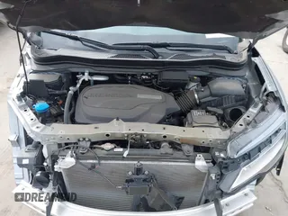 2019 Honda Passport Elite with VIN 5FNYF8H08KB018545, listed as a IAAI auction lot 41923505 with 31,249 mi miles and . Bid and sale history available at carsss.com. Image 10.