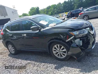 2017 Nissan Rogue SV with VIN 5N1AT2MV6HC836723, listed as a IAAI auction lot 42566712 with 156,434 mi miles and . Bid and sale history available at DreamBid. Image 13.