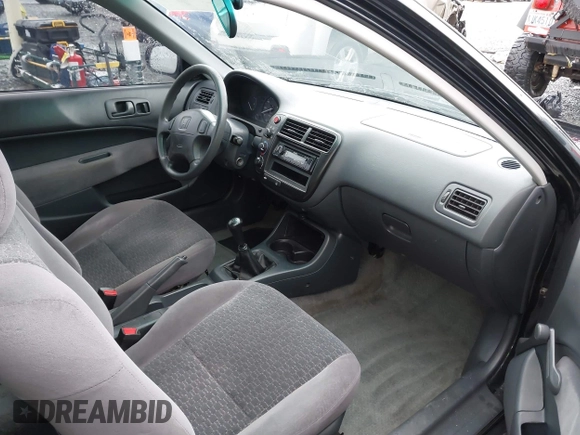 2000 Honda Civic DX with VIN 2HGEJ6344YH110322, listed as a IAAI auction lot 41871438 with 168,603 mi miles. Bid and sale history available at carsss.com. Image 5.